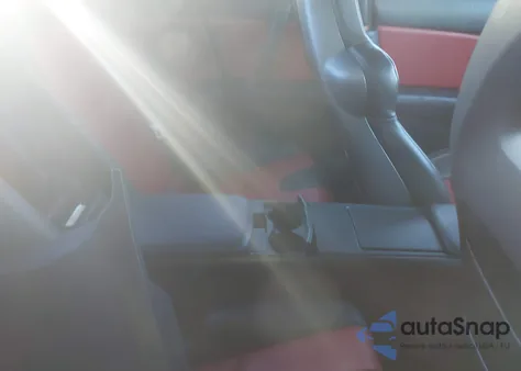 2005 Mazda Rx-8 Sport Automatic z USA, uszkodzony, nr VIN JM1FE17N050159031